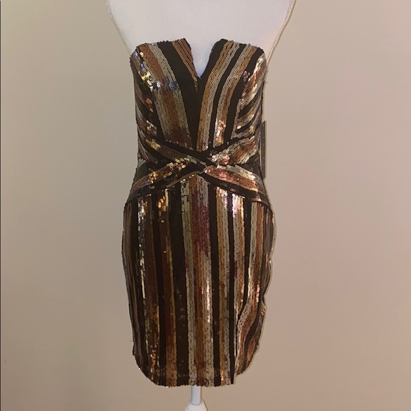 Dress - Picture 2 of 5